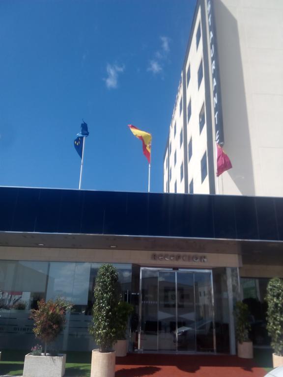 Olimpia Hoteles Totana Exteriör bild